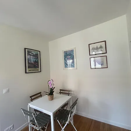 Daire Eiffel Tower Family Paris